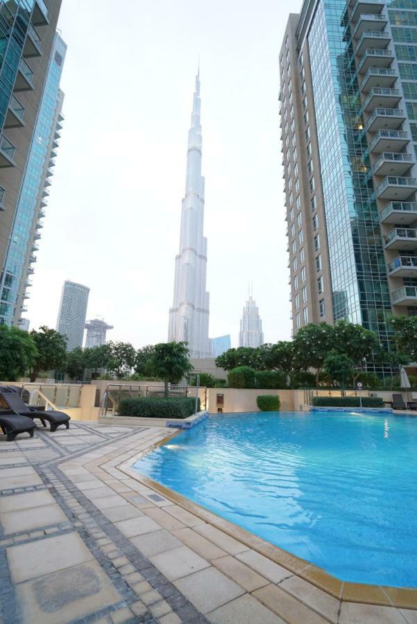 Elite Royal Apartment - Full Burj Khalifa & Fountain View - Premier - 2 Bedrooms & 1 Open Bedroom Without Partition Dubai Eksteriør bilde
